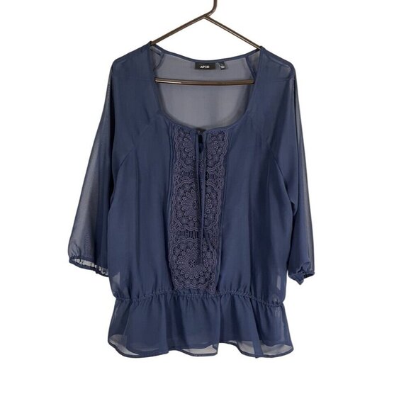 Retro Coastal Top L Blue Sheer Crochet Boho Embroidery Peplum Neutral Preppy 80s - Picture 1 of 14